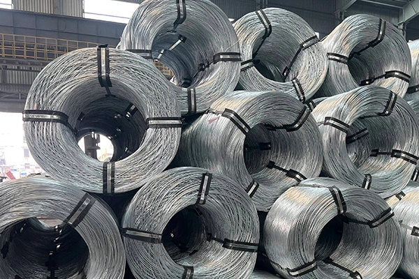 Ống thép: Hệ thống sản phẩm hoàn chỉnh từ truyền chất lỏng đến hỗ trợ kết cấu