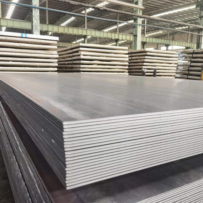 Tại sao thép tấm cán nóng là xương sống của chế tạo công nghiệp nặng?