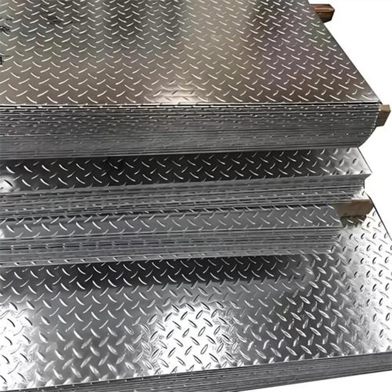 Làm thế nào tấm thép hoa văn kim cương cho các ứng dụng công nghiệp có thể cải thiện hiệu suất an toàn và chịu tải